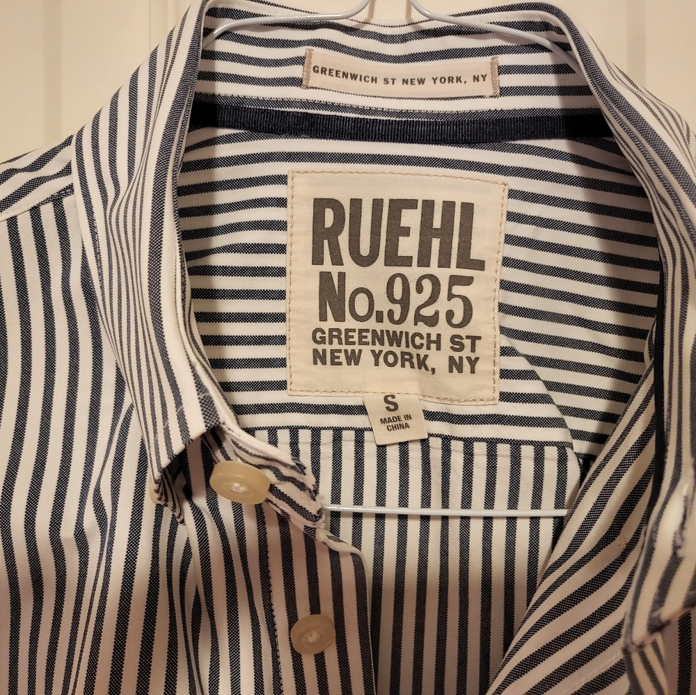 Ruehl Men's Button Down Shirt